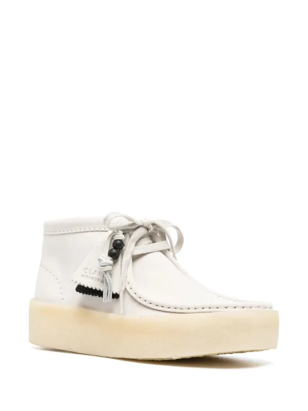 Clarks Originals Wallabee Derbt Shoes | White | FARFETCH ZA