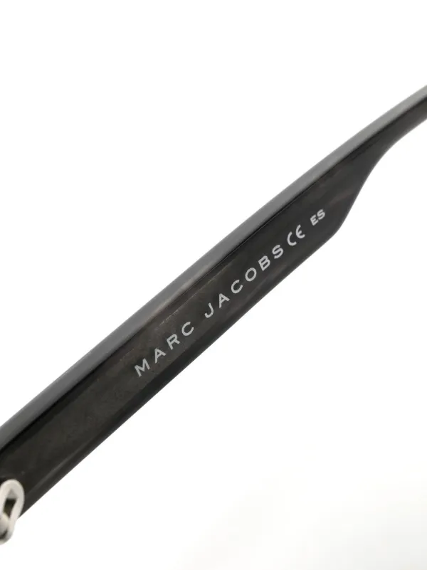 Marc Jacobs Eyewear Lunettes De Vue Marc a Monture Carree Gris FARFETCH CM