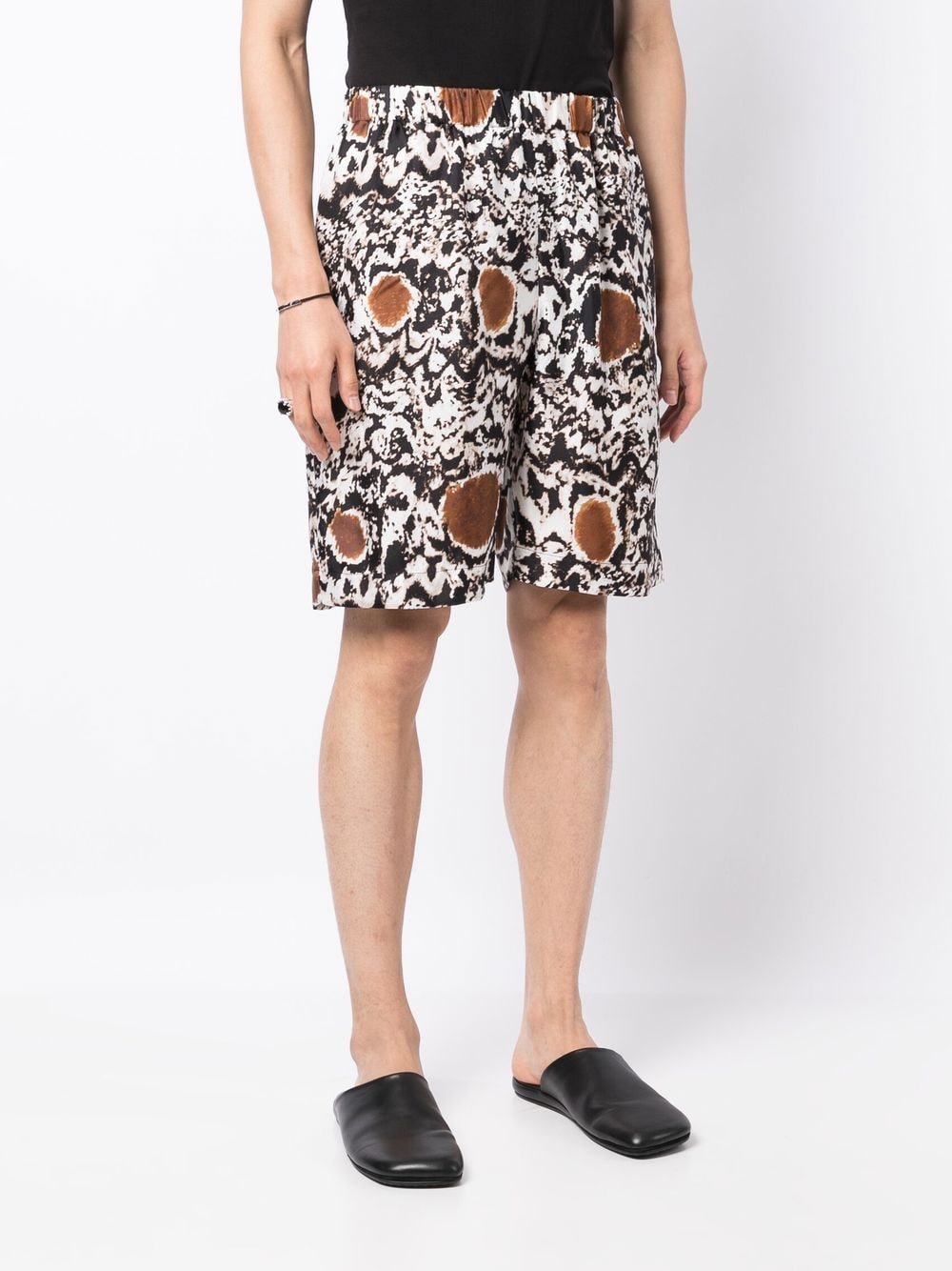 Shop Edward Crutchley Silk Abstract-pattern Shorts In White