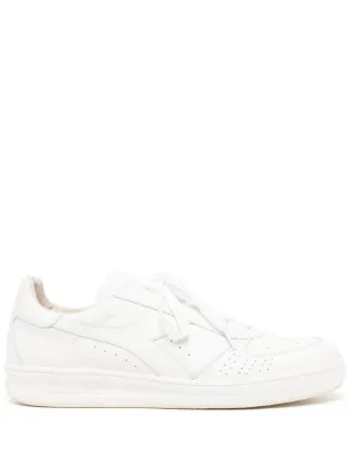 Diadora