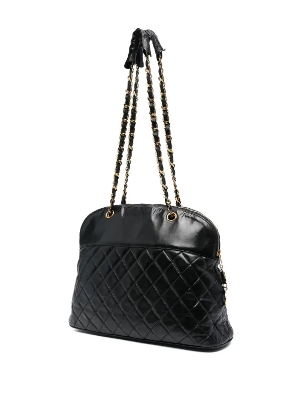 CHANEL ブラックレザー キルティングバッグ CHANEL Pre-Owned 1989-1991 Quilted Shoulder Bag | Black | FARFETCH