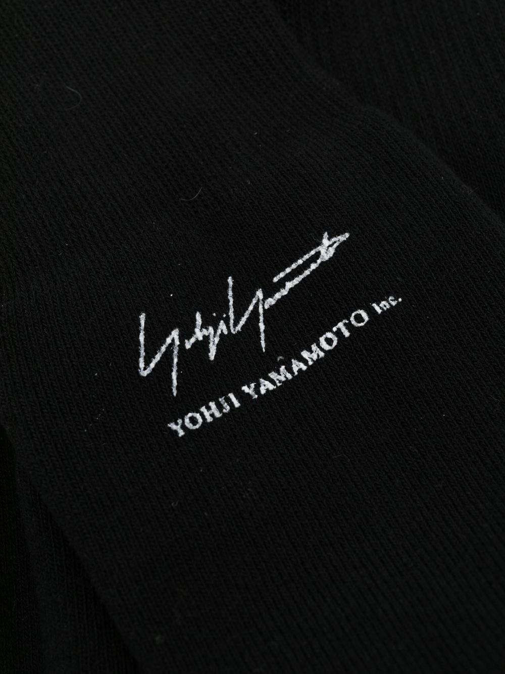 Yohji Yamamoto Sokken met logoprint - Zwart