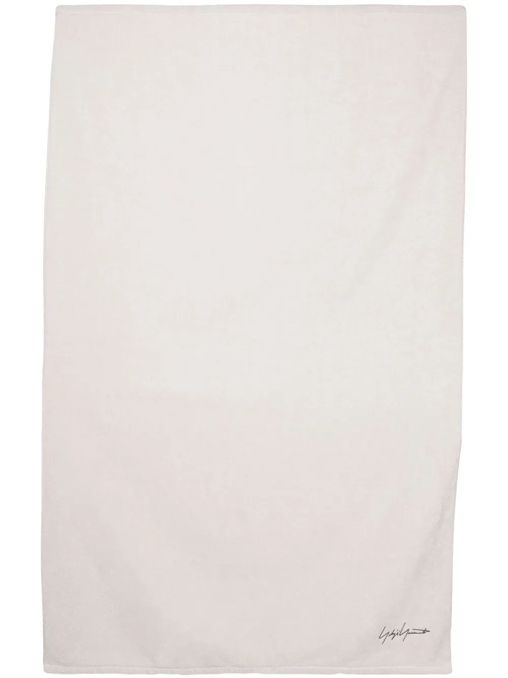 Shop Yohji Yamamoto Embroidered-logo Bath Towel In Neutrals