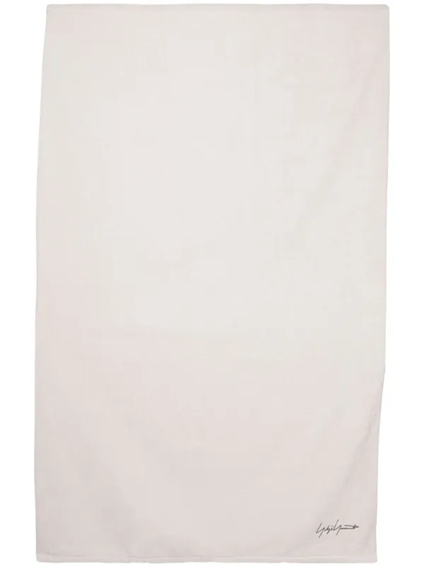 Yohji Yamamoto ロゴ バスタオル | ニュートラル | FARFETCH JP