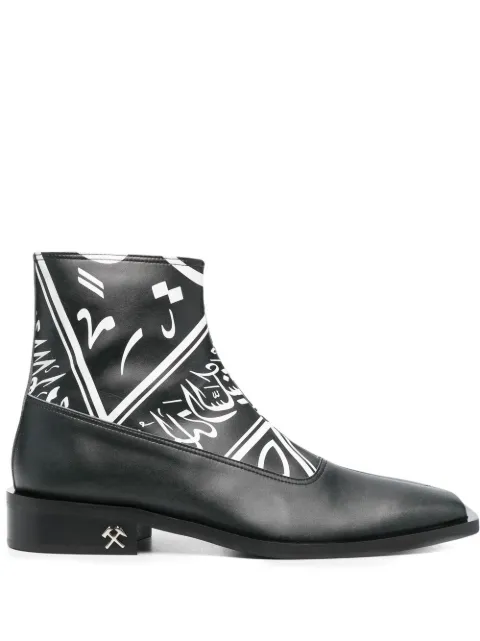 Kaan ankle boots