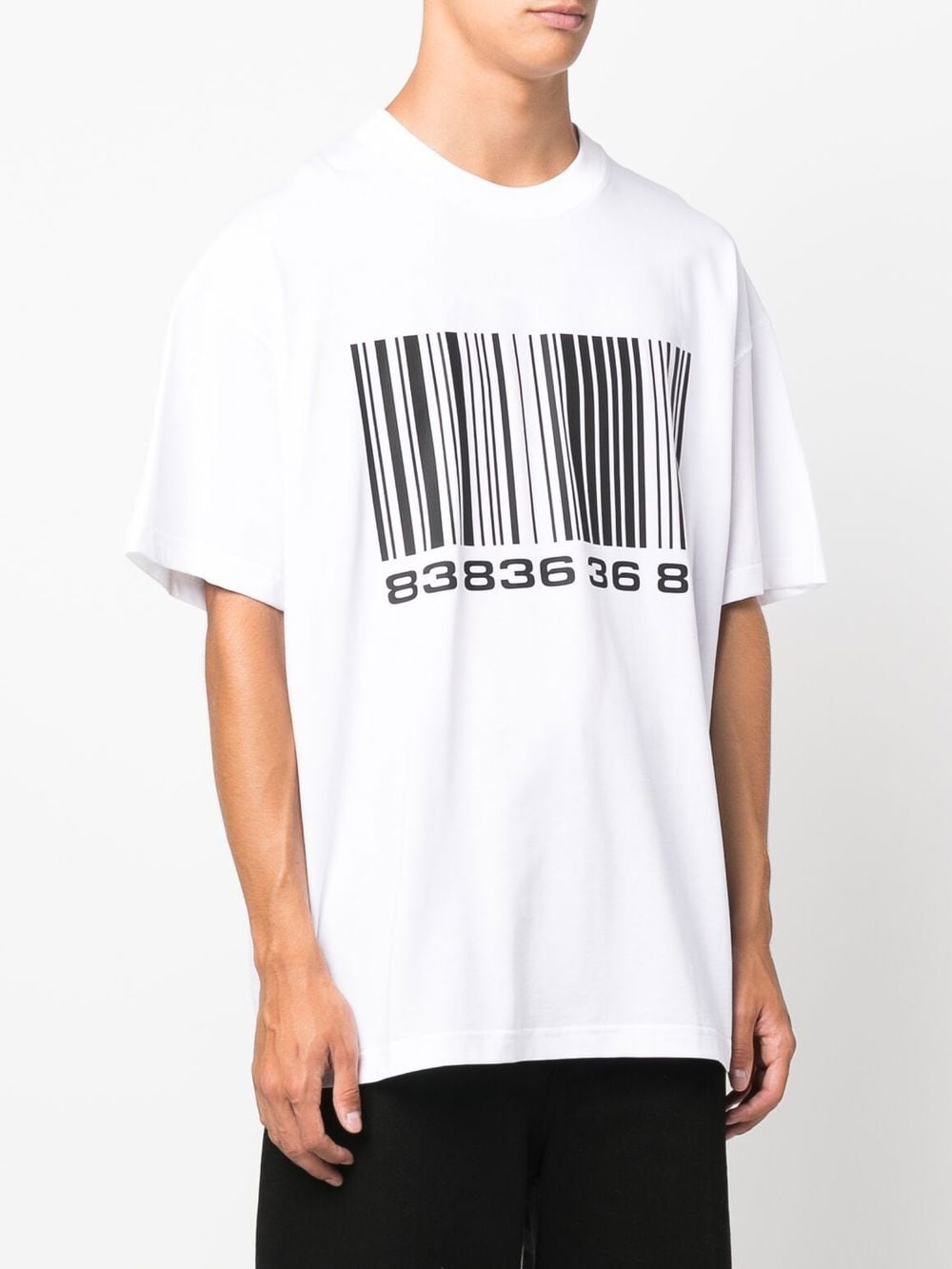 Shop Vtmnts Barcode-print T-shirt In Weiss