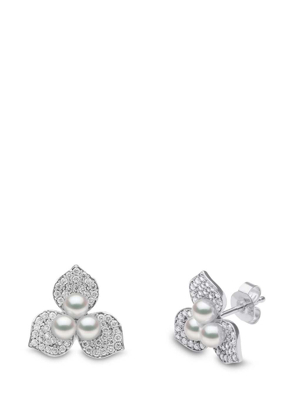 Shop Yoko London 18kt White Gold Petal Pearl And Diamond Earrings In Silver