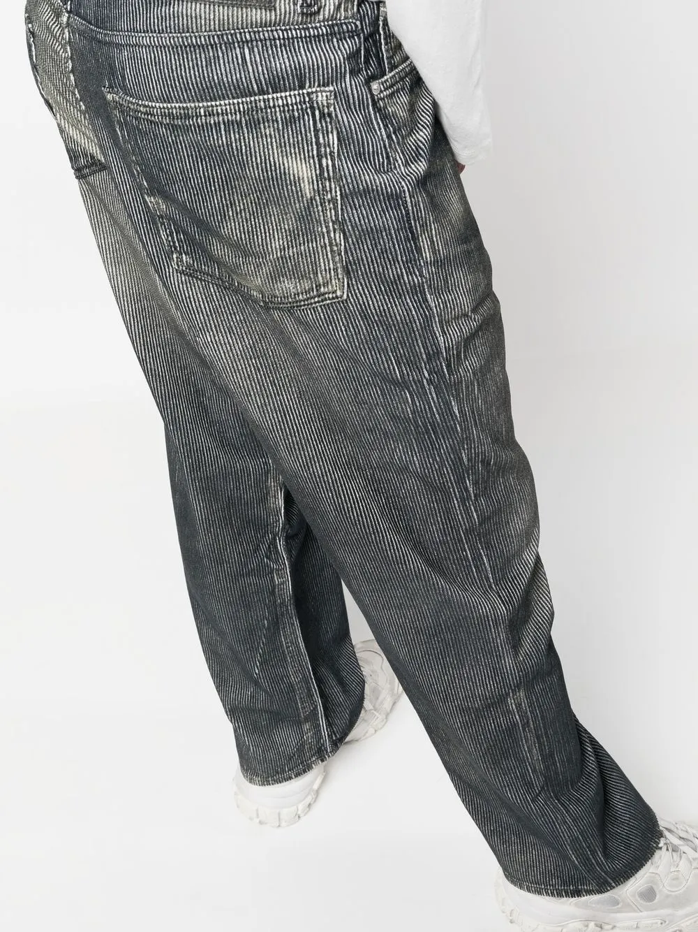 OUR LEGACY ウォッシュド ストレートジーンズ - Farfetch OUR LEGACY ウォッシュド ストレートジーンズ - Farfetch