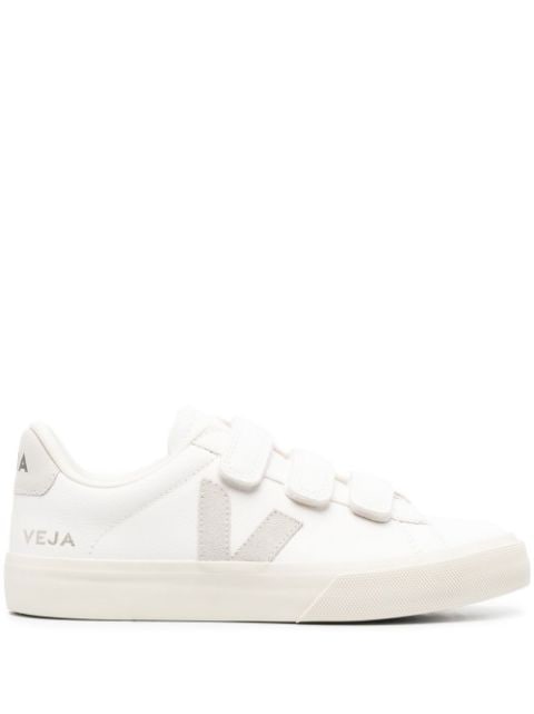 VEJA for Women | Sustainable Sneakers & Shoes | FARFETCH