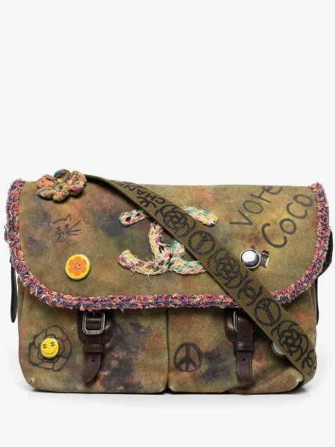 CHANEL Pre-Owned 2015 Graffiti On The Pavement messenger bag