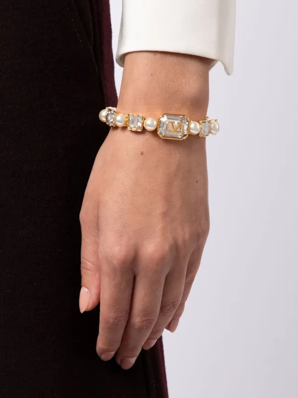 【VALENTINO】クリスタルVロゴ パールブレスレット 華やか ヴァレンティノ VALENTINO Vロゴ シグネチャー パールビーズ