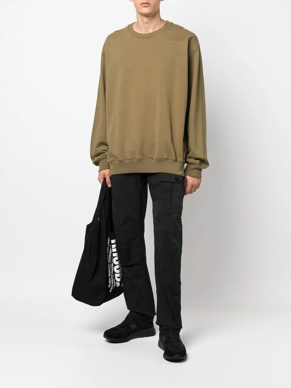 elasticated waist cargo trousers