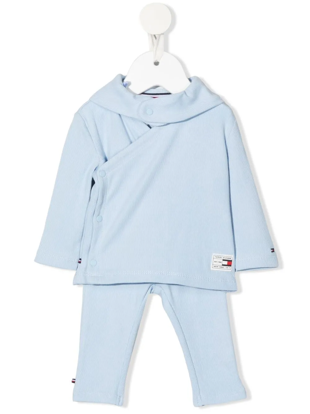 

Tommy Hilfiger Junior traje deportivo con parche del logo - Azul