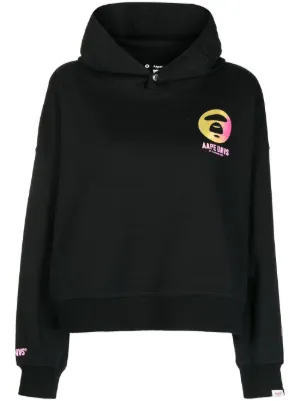 Girl on sale bape hoodie