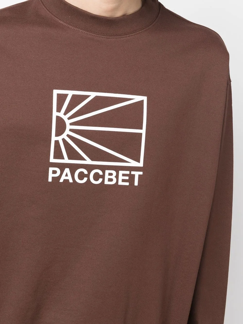 Paccbet crewneck 2025