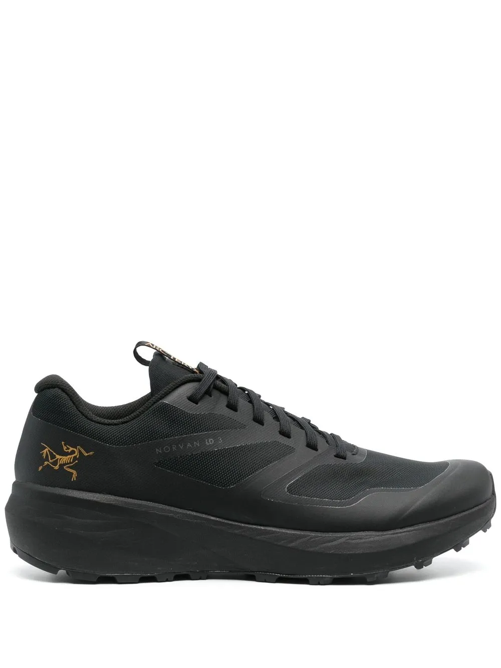 

Arc'teryx tenis con diseño color block - Negro