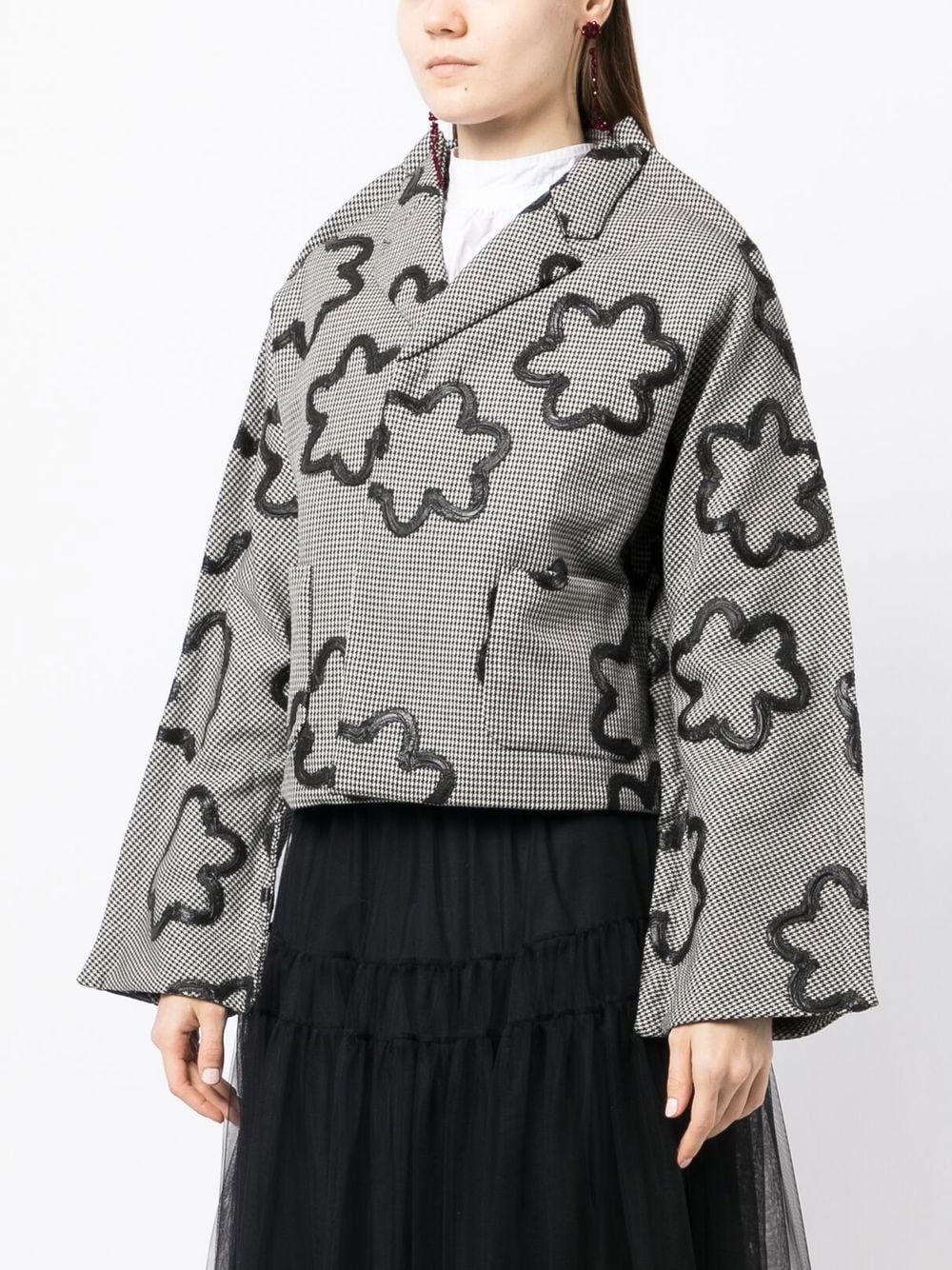 Shop Comme Des Garçons Comme Des Garçons Floral-print Cropped Fitted Jacket In Schwarz