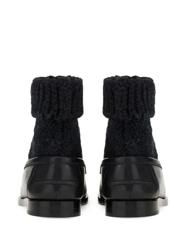 Ferragamo ヴァラリボン ローファー | ブラック | FARFETCH JP