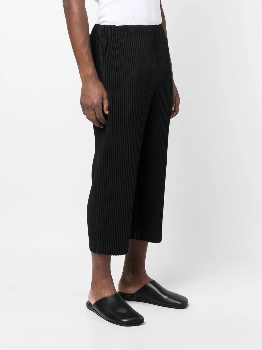 Homme Pliss茅 Issey Miyake Cropped Pleated Trousers