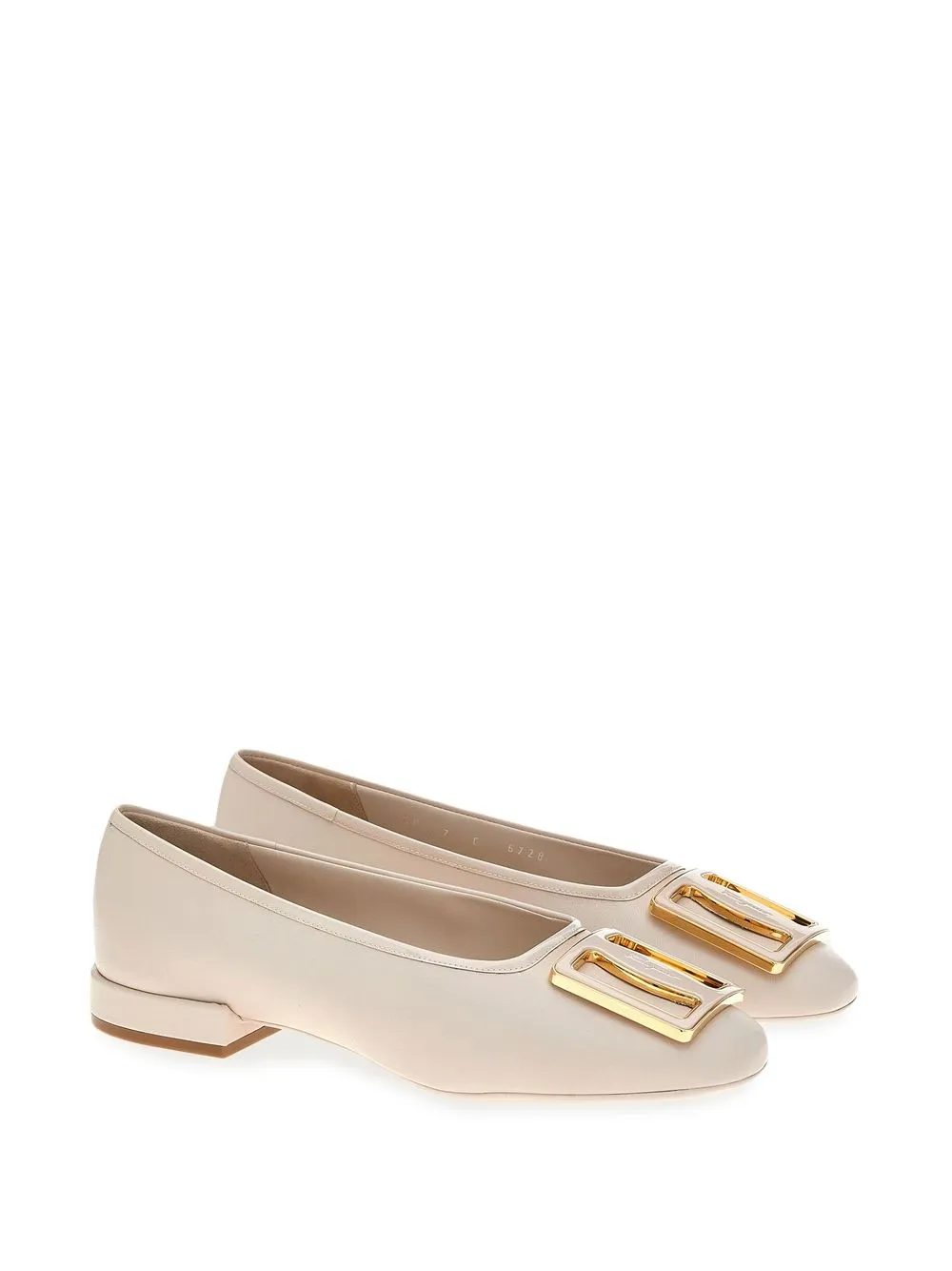 Ferragamo Ballerina's met chunky gesp - BONE