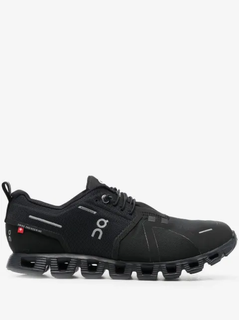 On Cloud 5 waterproof sneakers