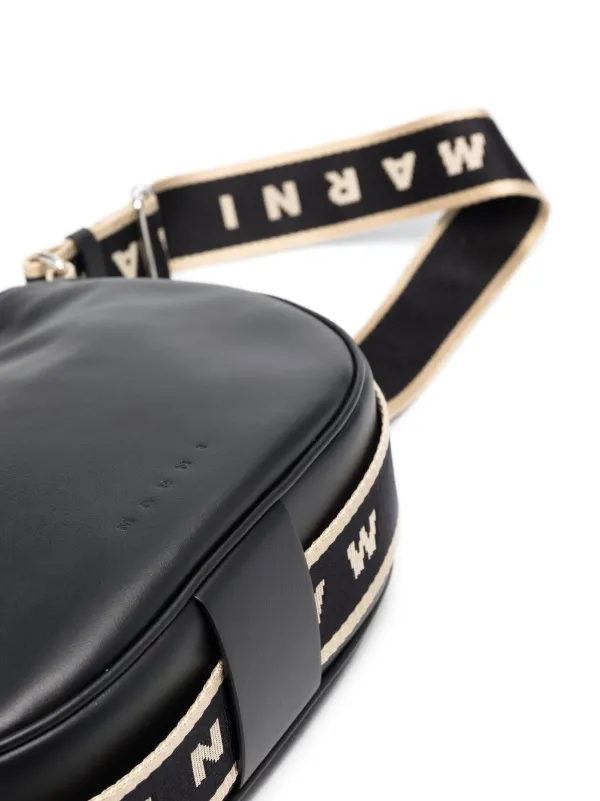 Marni ロゴストラップ ホーボーバッグ | ブラック | FARFETCH JP Marni ロゴストラップ ホーボーバッグ | ブラック | FARFETCH JP