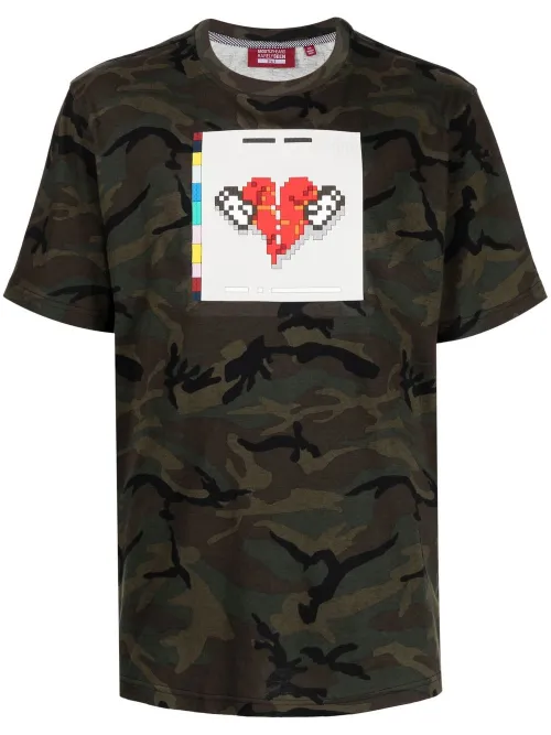 T-shirt No More Heartbreaks à imprimé camouflage - Mostly Heard Rarely Seen 8-Bit - Modalova