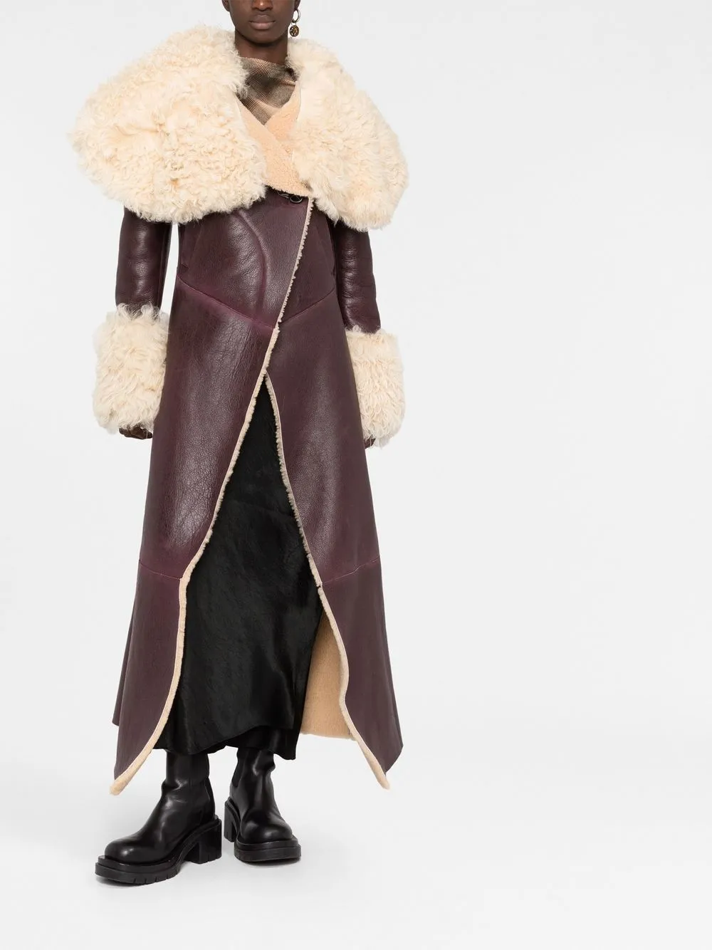 Image 2 of Marni shearling-collar leather coat