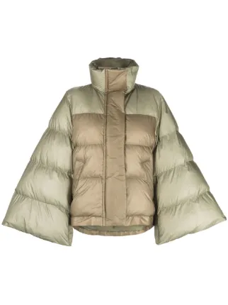 sacai