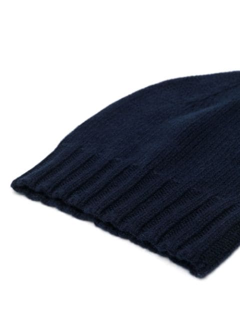 chunky ribbed-knit beanie