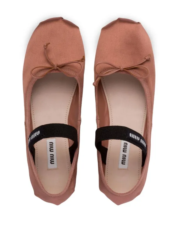 indendørs sortere månedlige Miu Miu Satin slip-on Ballerina Shoes - Farfetch