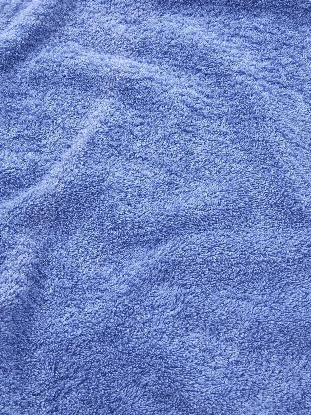 Shop Tekla Logo-patch Terry Bath Towel In Blue