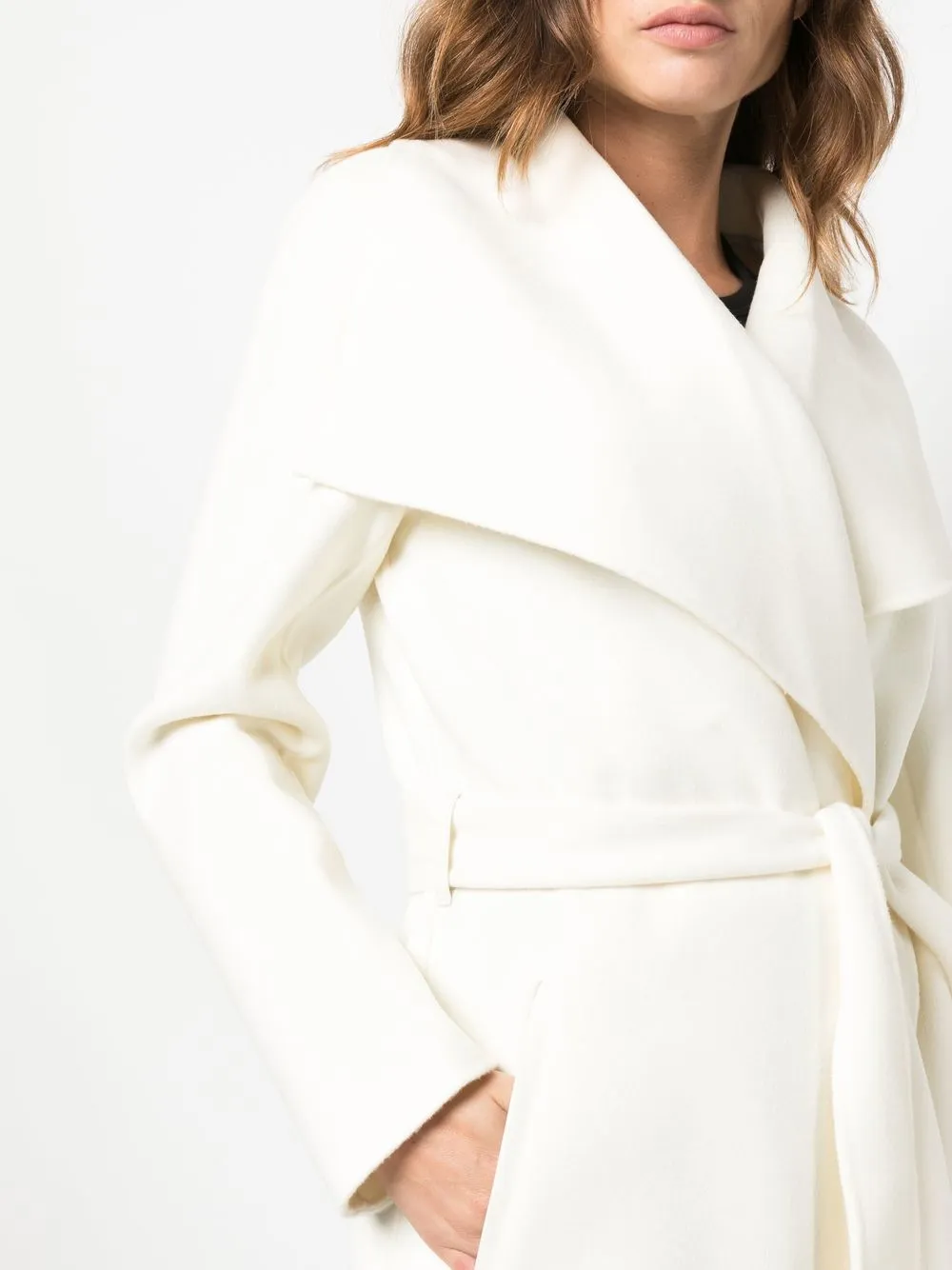 Mackage Spread-collar Tied Coat In 中性色