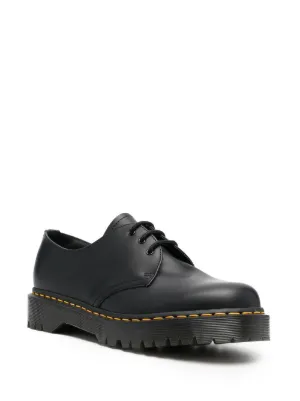 docmart shoes