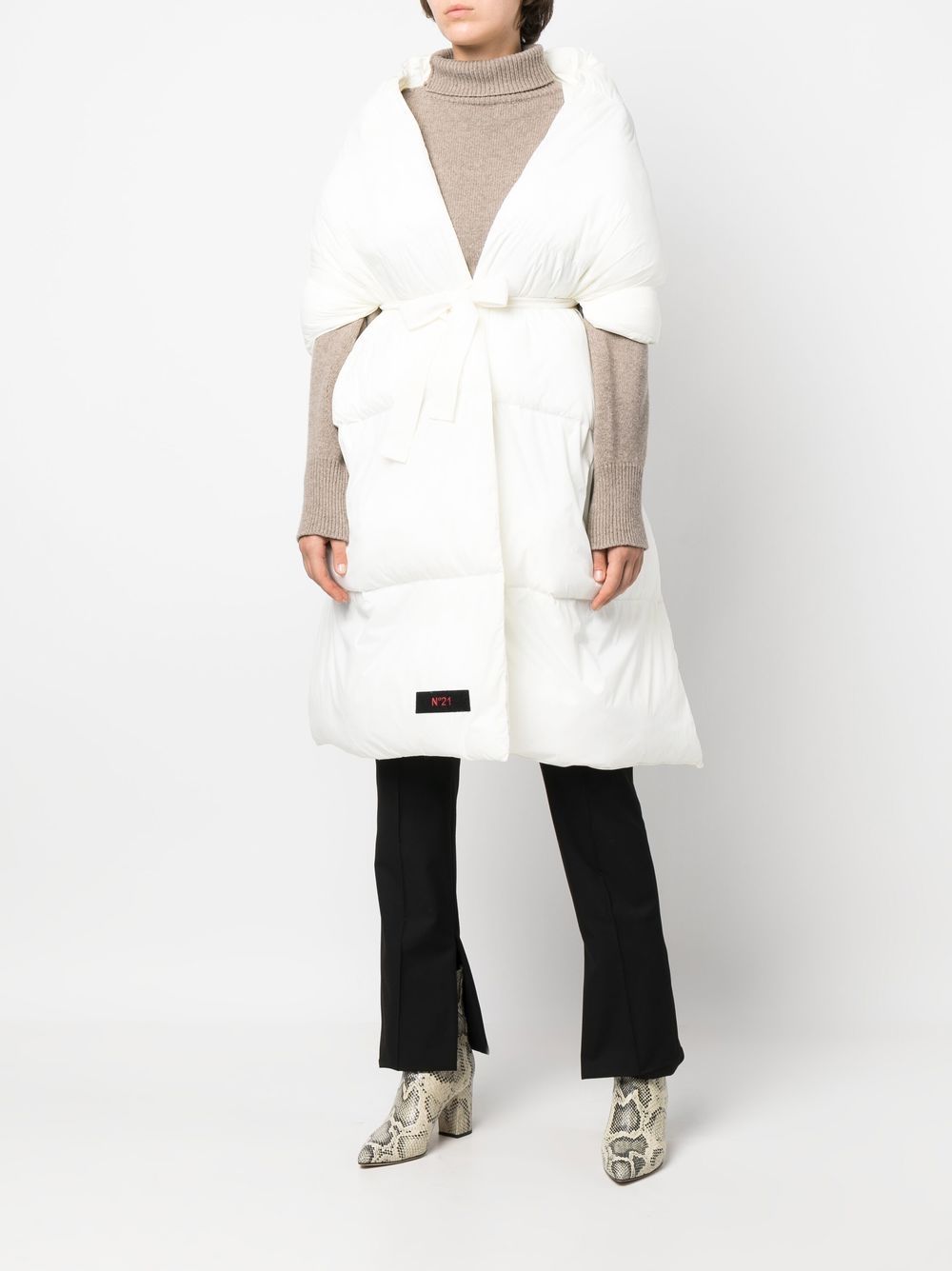 Shop N°21 Padded Long Scarf In White