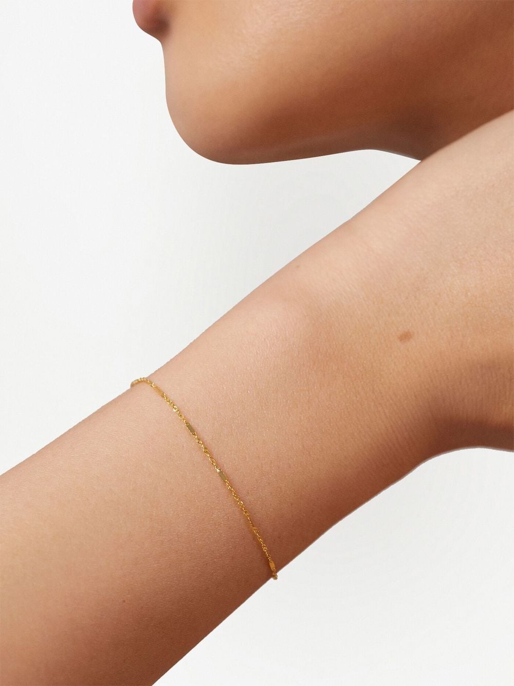 Image 2 of Monica Vinader 14kt yellow gold Shimmer Chain bracelet