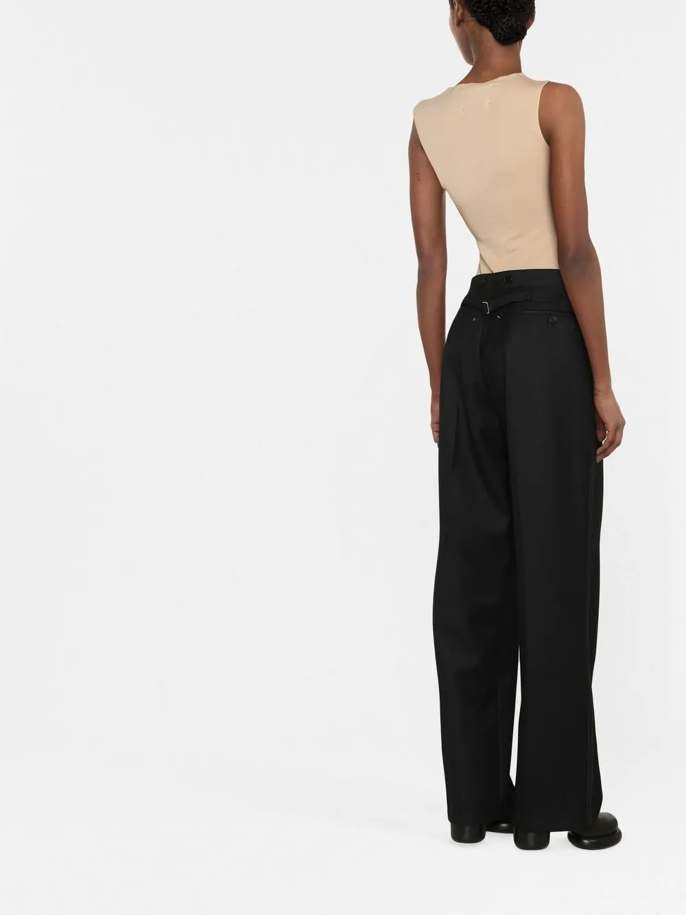 Maison Margiela High-waisted Tailored Trousers In Black