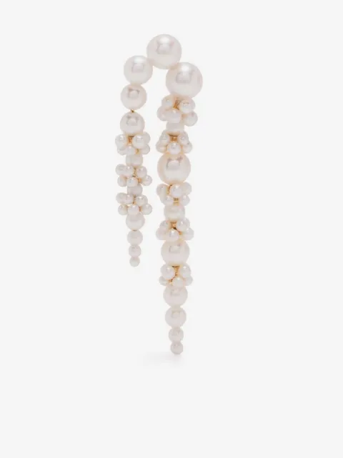 Sophie Bille Brahe 18kt yellow gold Palais de Nuit pearl drop earring