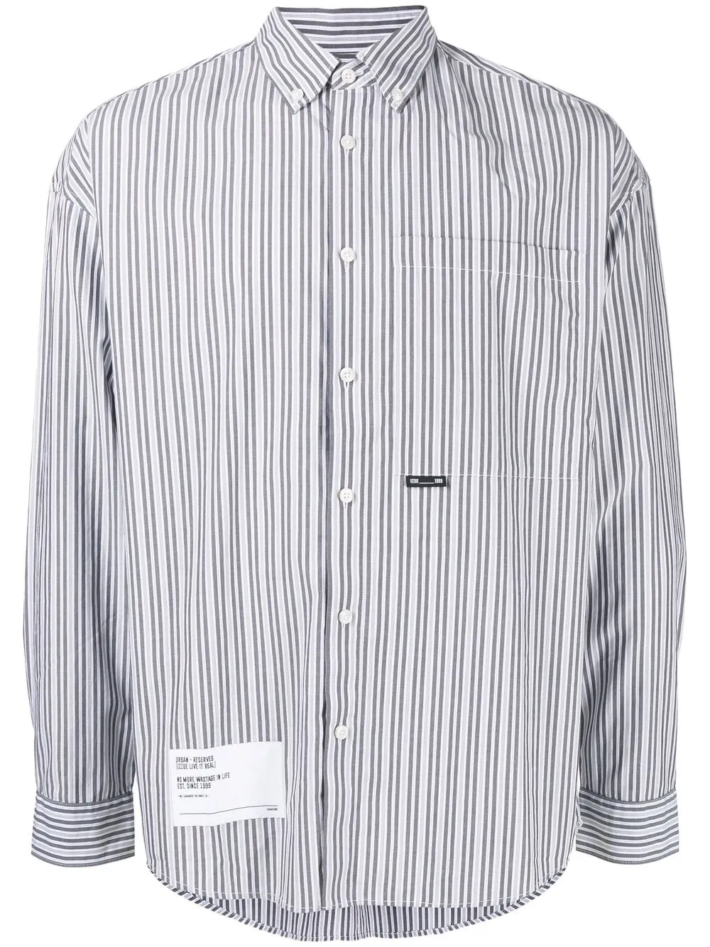 izzue playera con rayas estampadas y parche del logo - Gris