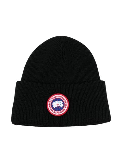 Canada Goose Kids logo-patch ribbed-knit beanie