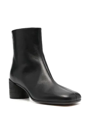 【関税＆送料込み】Mm6 Maison Margiela 'Anatomic' Black Lea Black Anatomic Ankle Boots by MM6 Maison Margiela on Sale