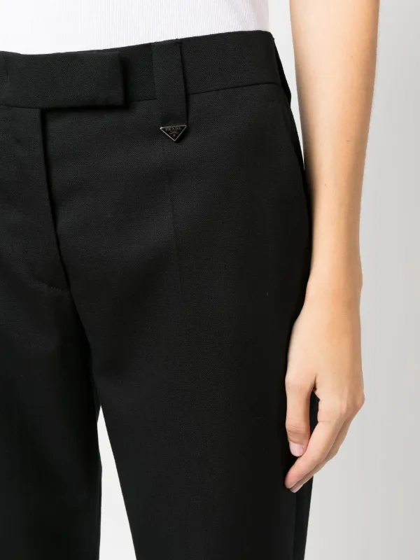 PRADA ブラック クロップドパンツ Prada クロップドパンツ | ブラック | FARFETCH JP