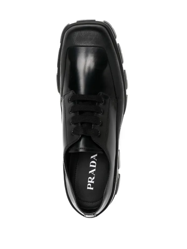 Prada schoenen 2025 wit