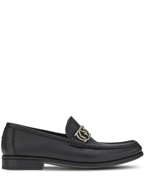 Ferragamo mocasines con detalle de Gancini