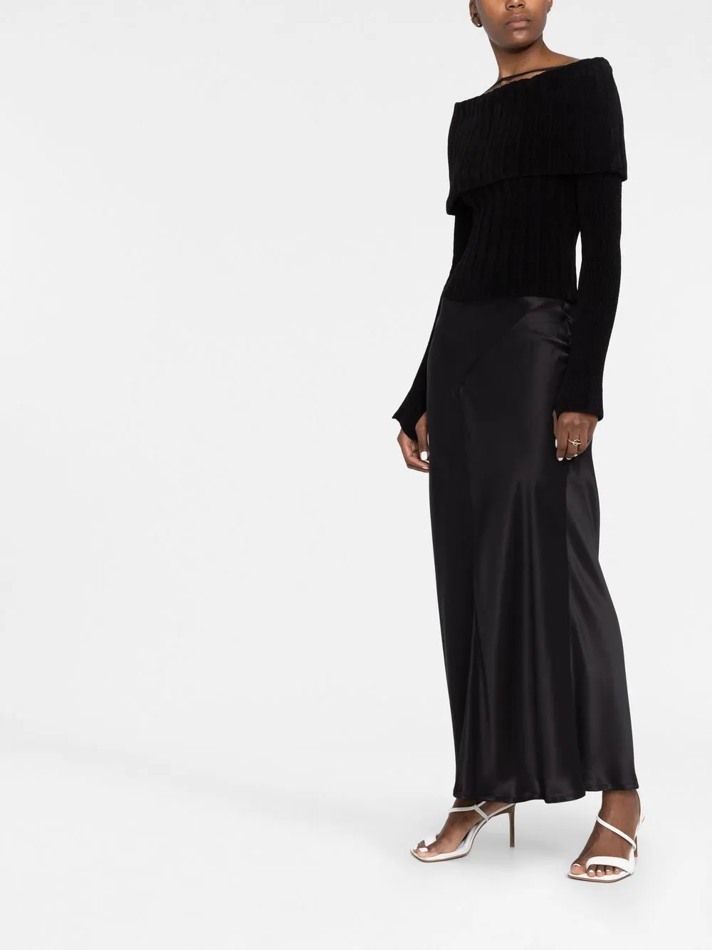 Jacquemus off shop shoulder top