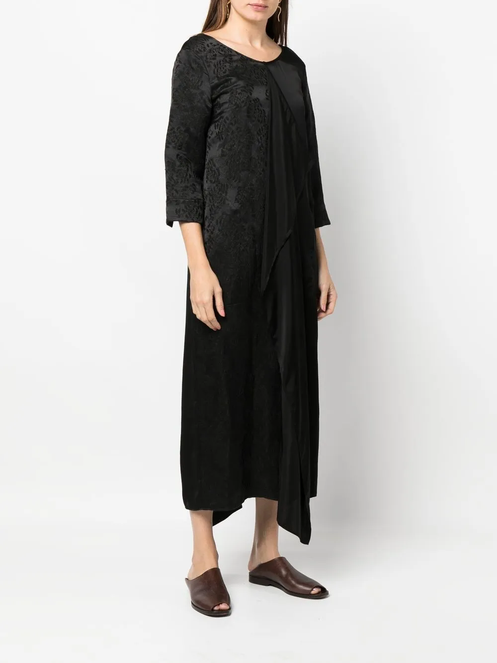 Uma Wang Floral-embellished Draped Midi Dress In Schwarz