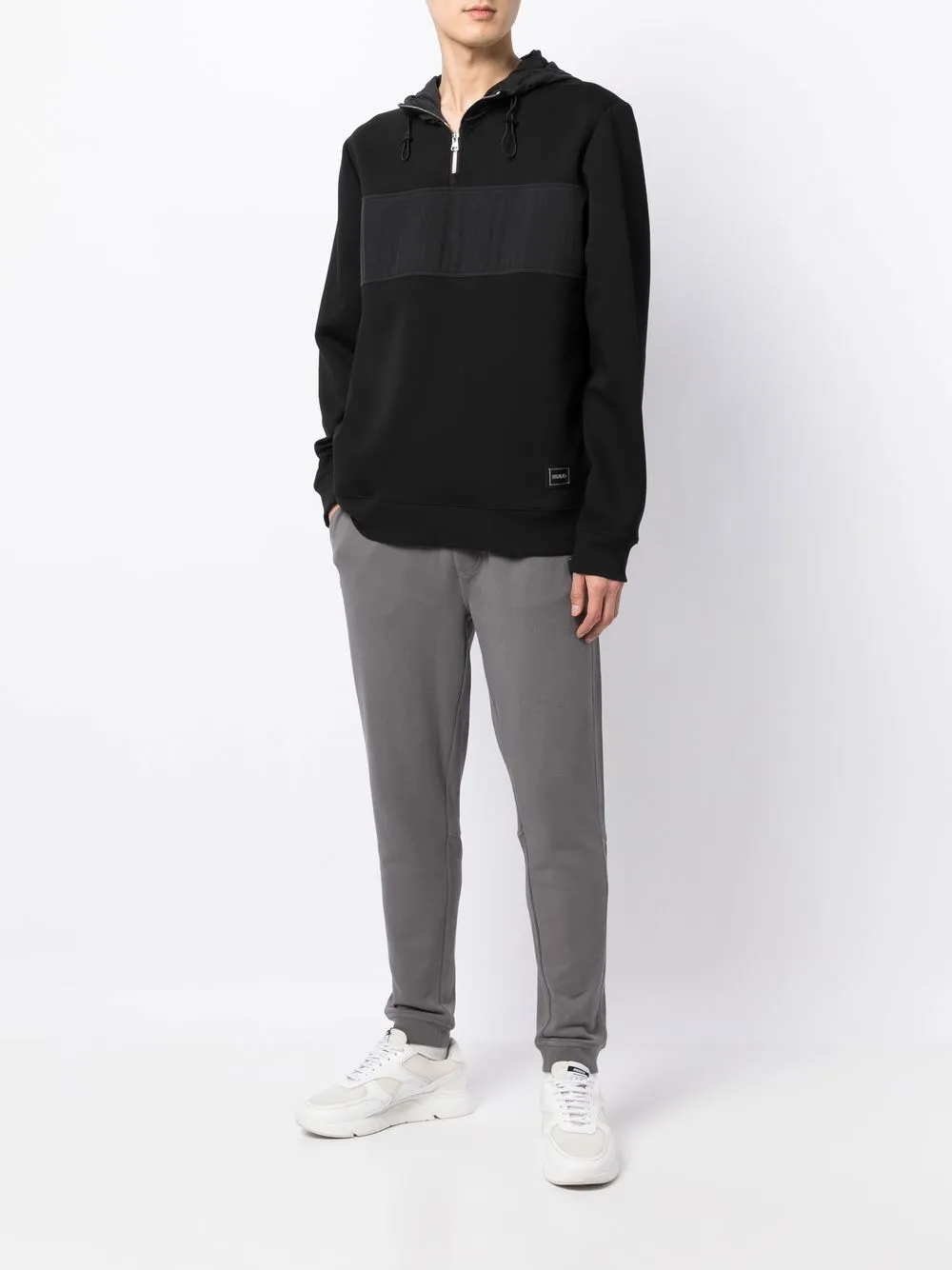 BOSS Broek met geborduurd logo - Grijs