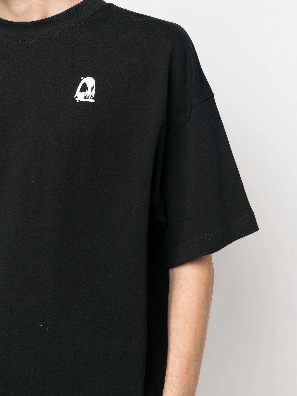 Shop Styland Motif-print Short-sleeved T-shirt In Black