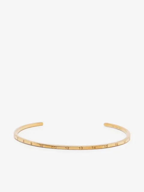 Maison Margiela pulsera con motivo de números grabados