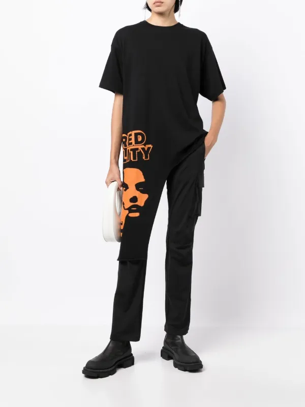 Raf Simons graphic-print Asymmetric T-shirt | Black | FARFETCH Raf Simons graphic-print Asymmetric T-shirt | Black | FARFETCH